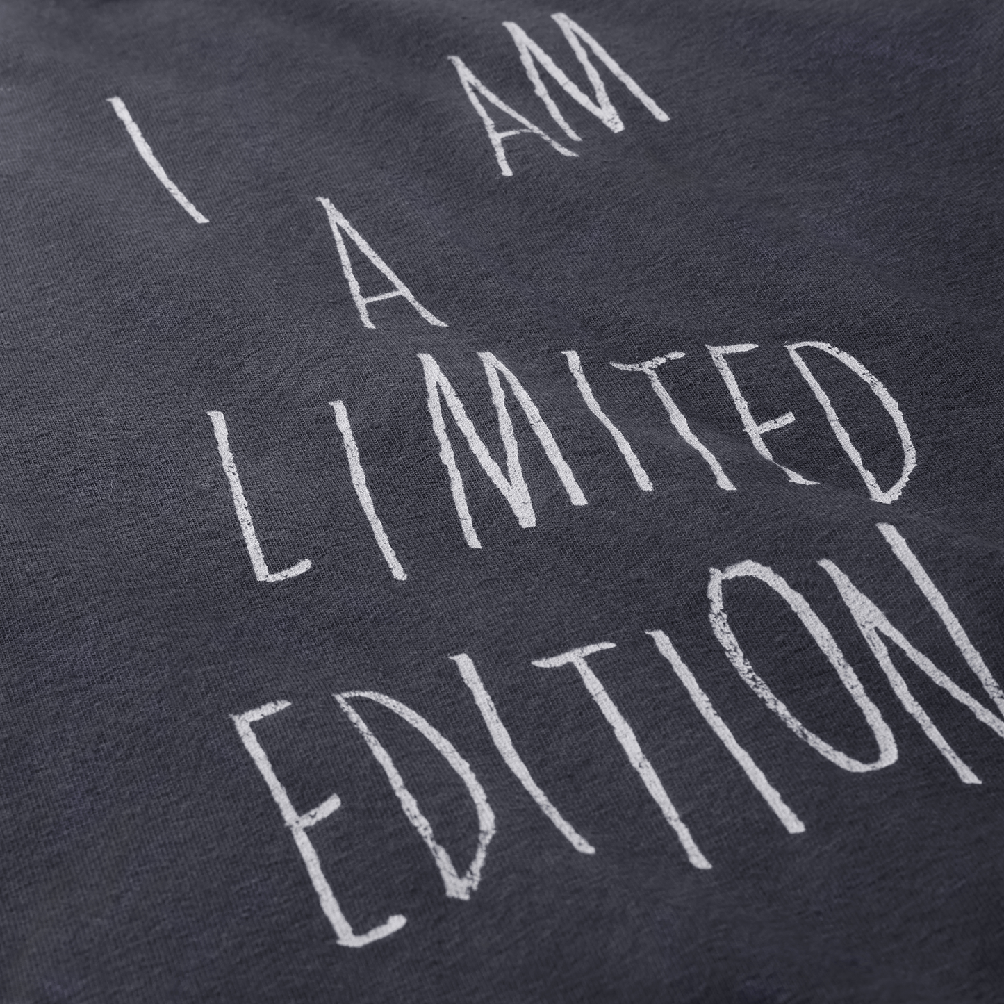 Minymo - I Am A Limted Edition T-Shirt