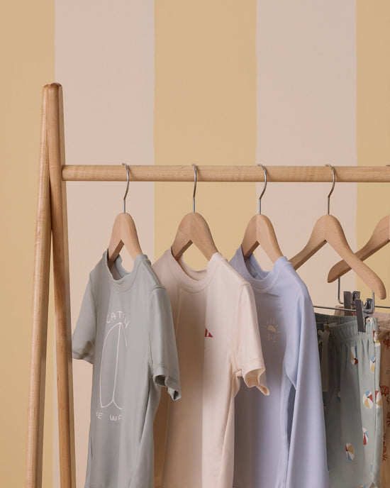 Rylee + Cru - Short Sleeve Rashguard || Sailing Club