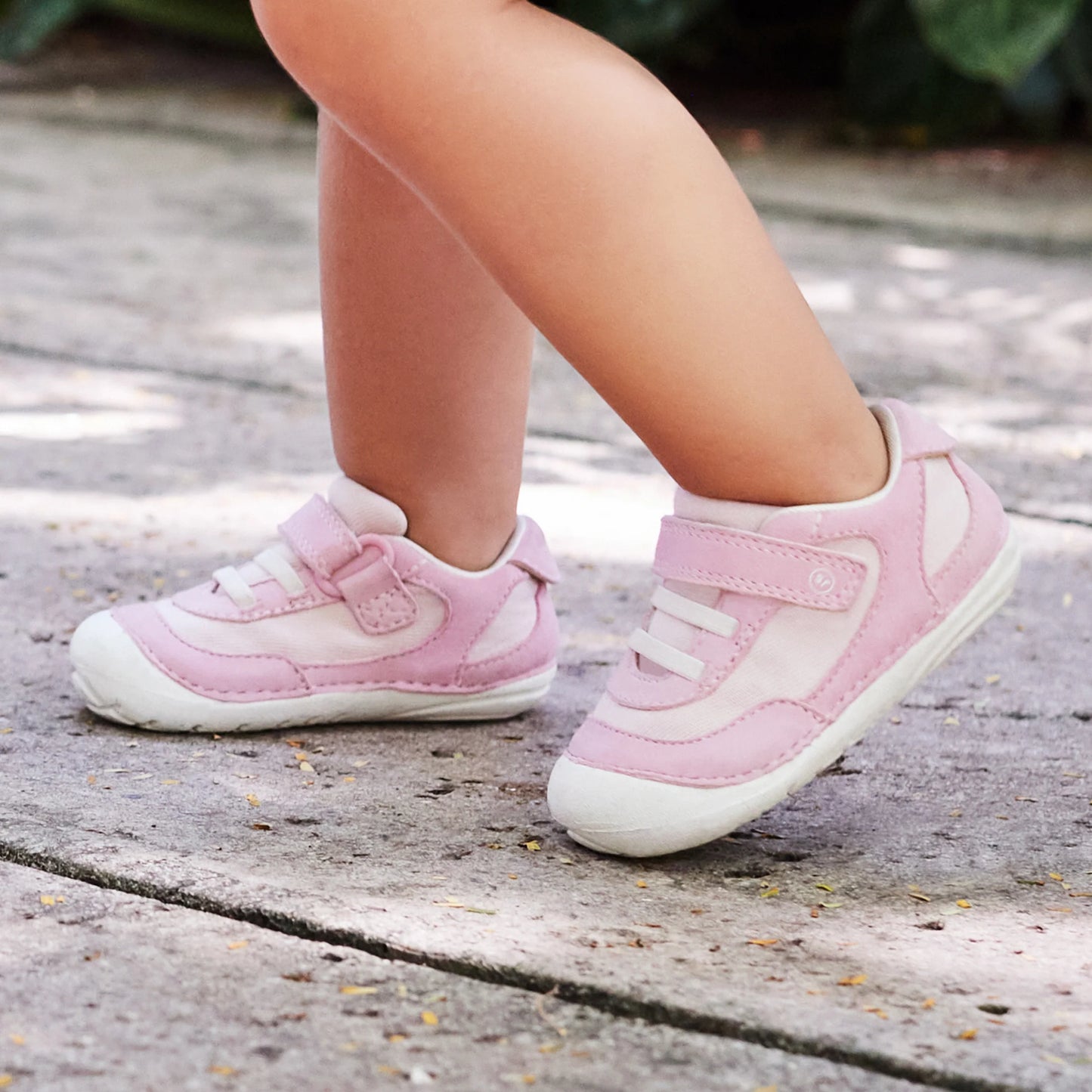 Stride Rite - Soft Motion: Sprout Sneakers