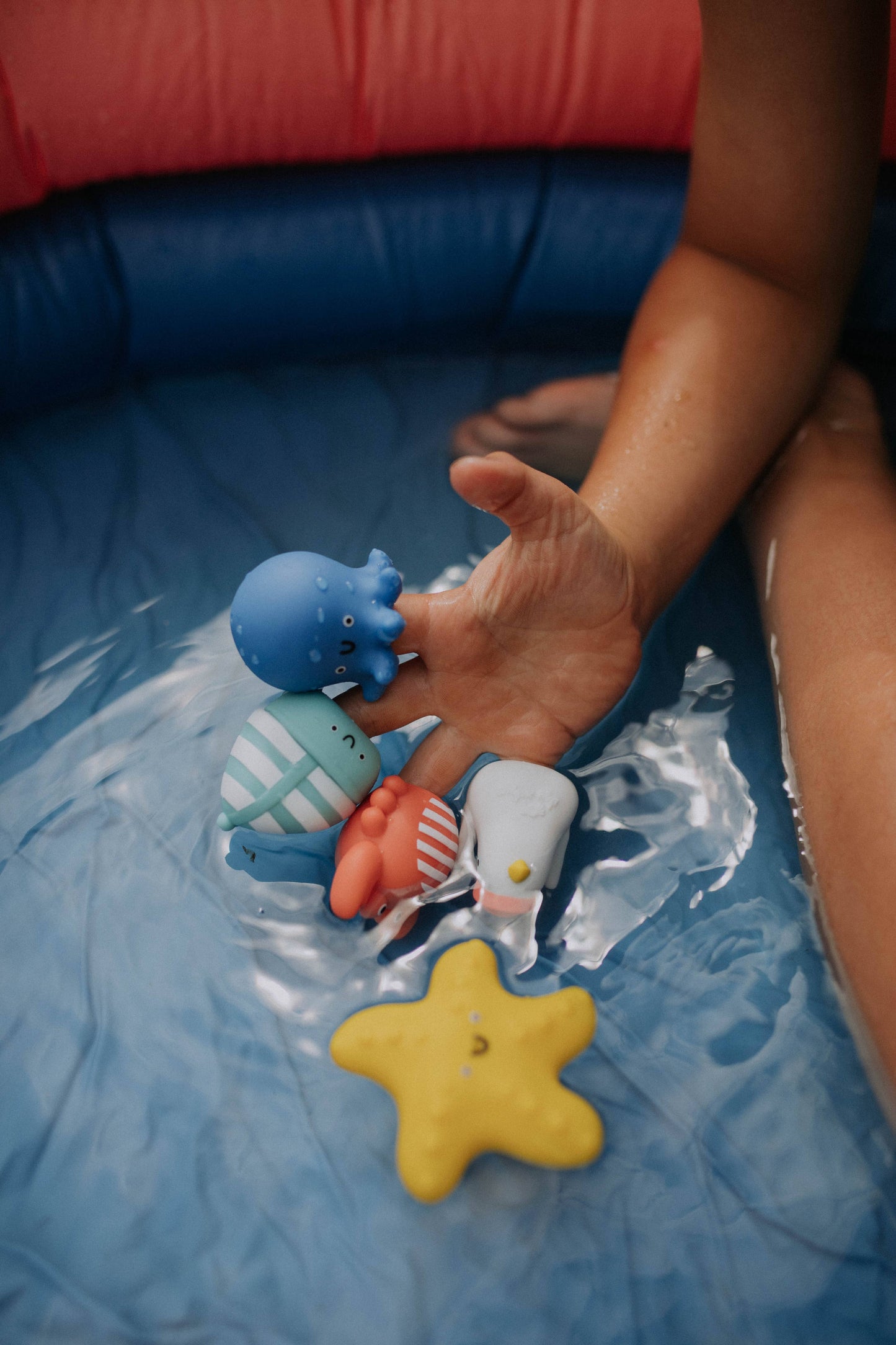 Itzy Ritzy - Itzy Bitzy Puppets - Bath + Storytelling: Nautical Friends Toys