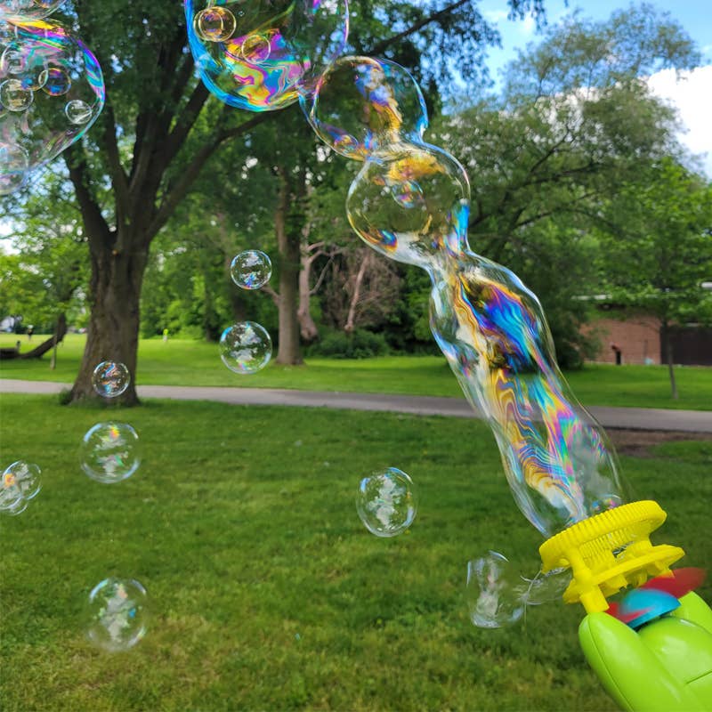 Wishbone Products - Bubble Blower Toy Bubbles in Bubbles 4 oz, Blister Pack