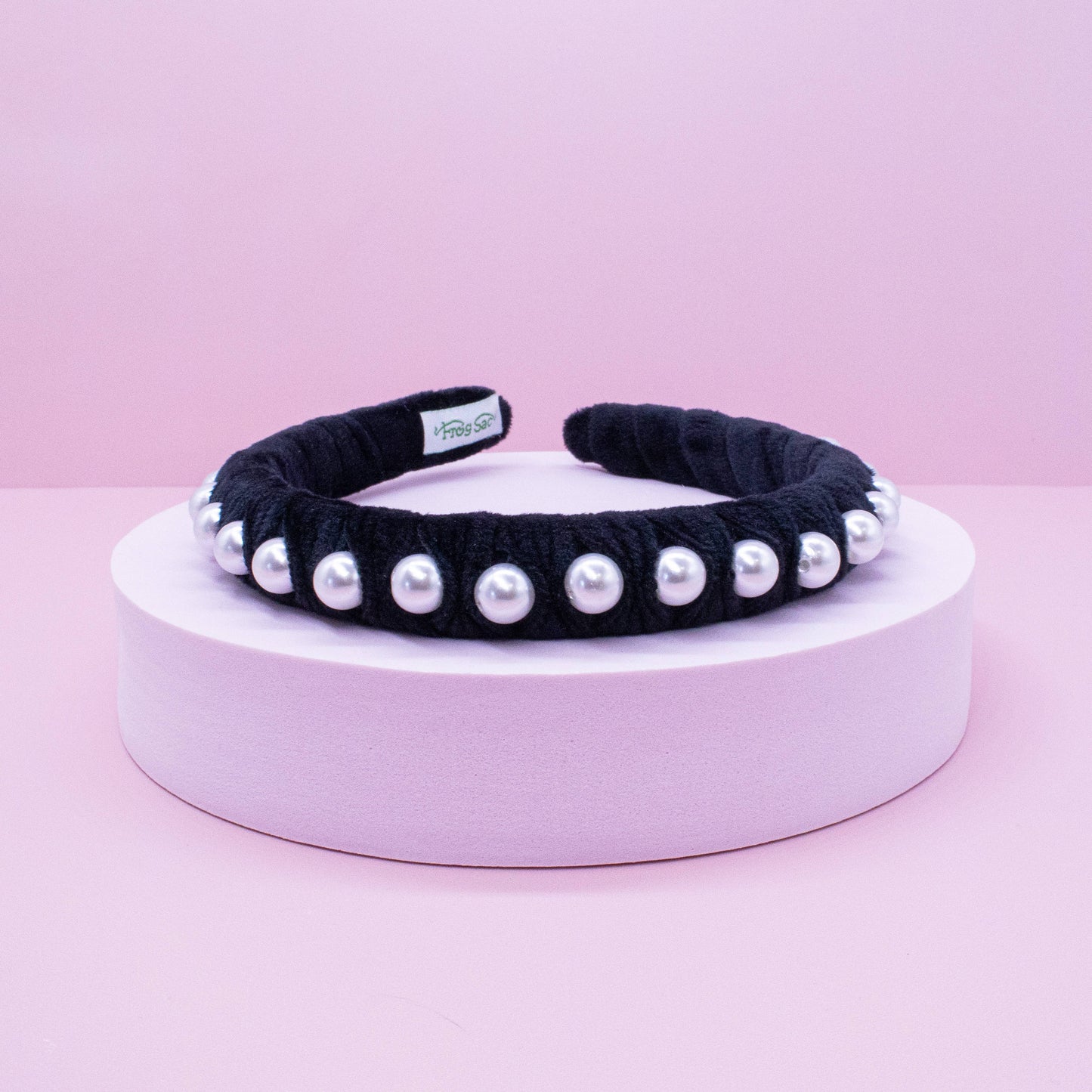 Frog Sac - Black Velvet Wrapped Pearl Headband