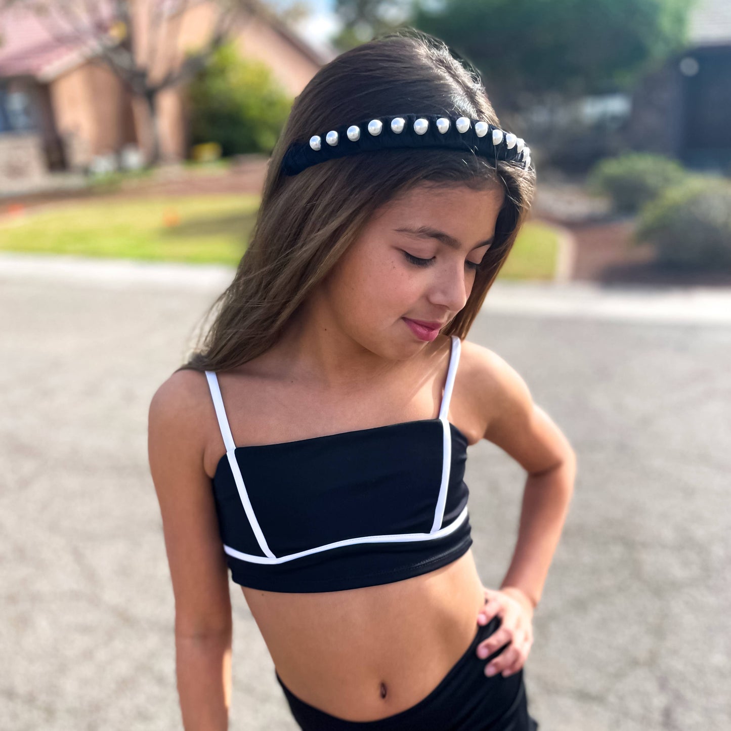 Frog Sac - Black Velvet Wrapped Pearl Headband