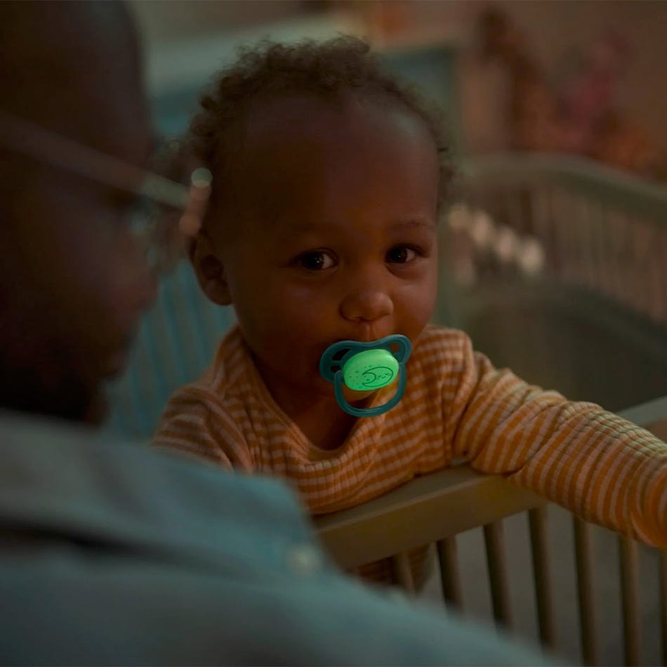 Philips Avent - Ultra Air Pacifier Night 2pk 6-18M Star+Moon