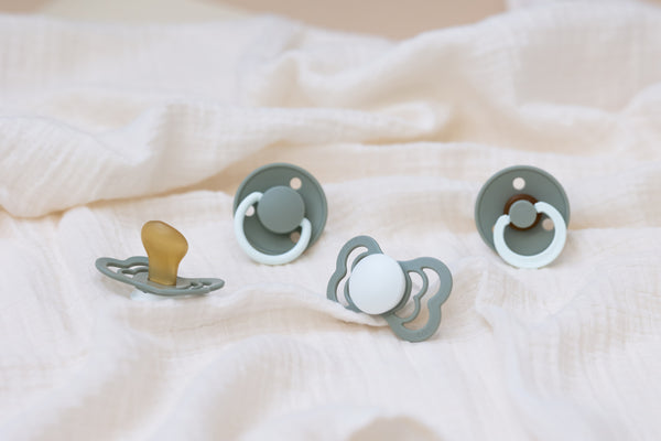 BIBS Pacifier Supreme Silicone 2 PK Blush GLOW / Vanilla GLOW