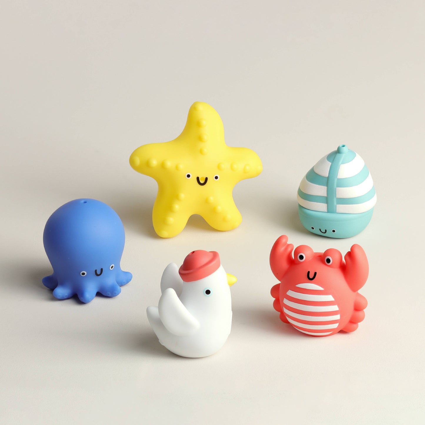 Itzy Ritzy - Itzy Bitzy Puppets - Bath + Storytelling: Nautical Friends Toys