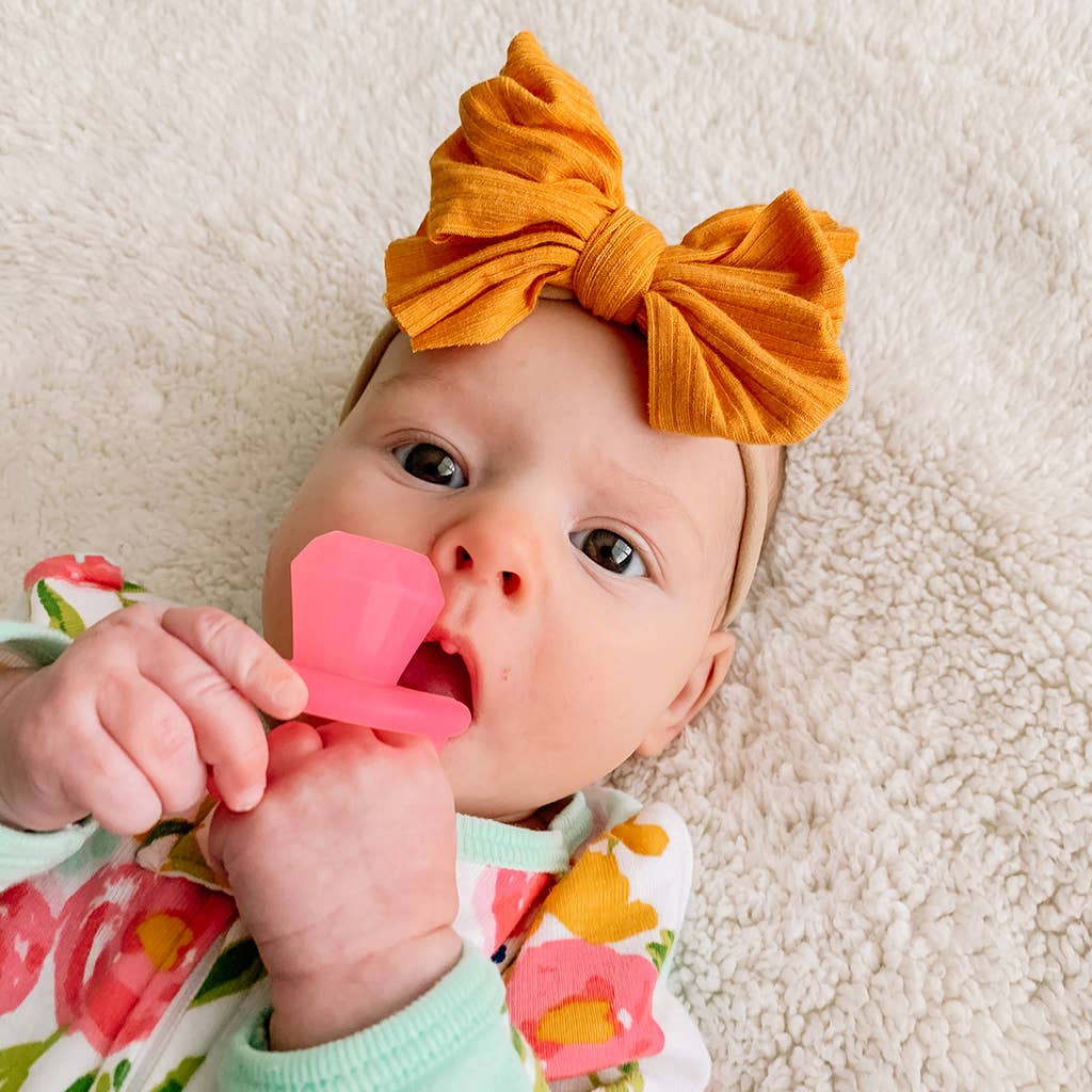 Itzy Ritzy - Teensy Teether Soothing Silicone Teether: Diamond