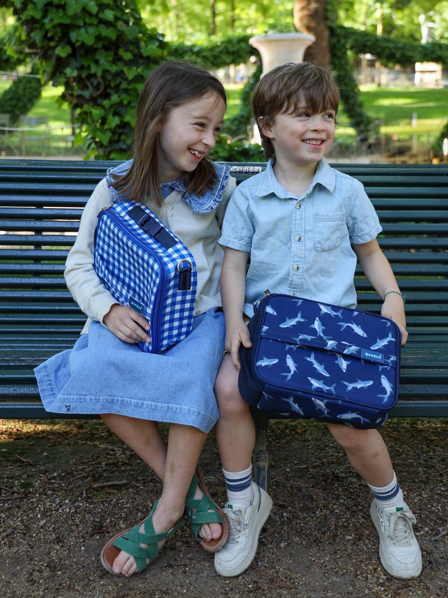 Yumbox - Yumbox Kids Lunch Bag – Shark Print, Insulated, 3-Way Carry