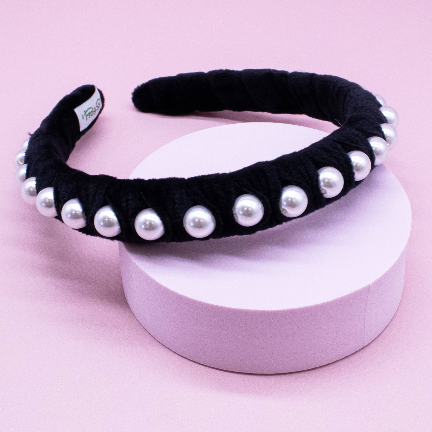 Frog Sac - Black Velvet Wrapped Pearl Headband