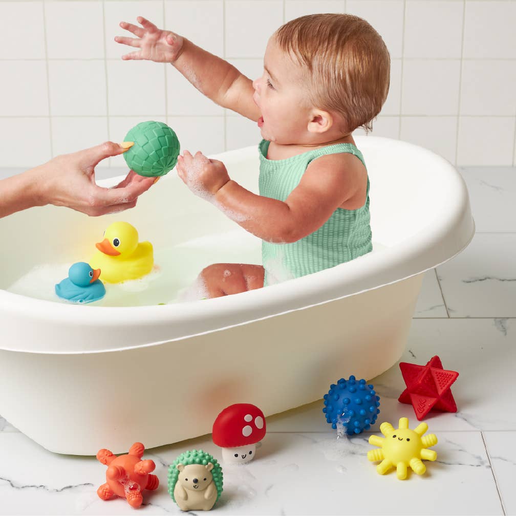 Itzy Ritzy - Itzy Splash Gift Set Soft Bath + Water Toys