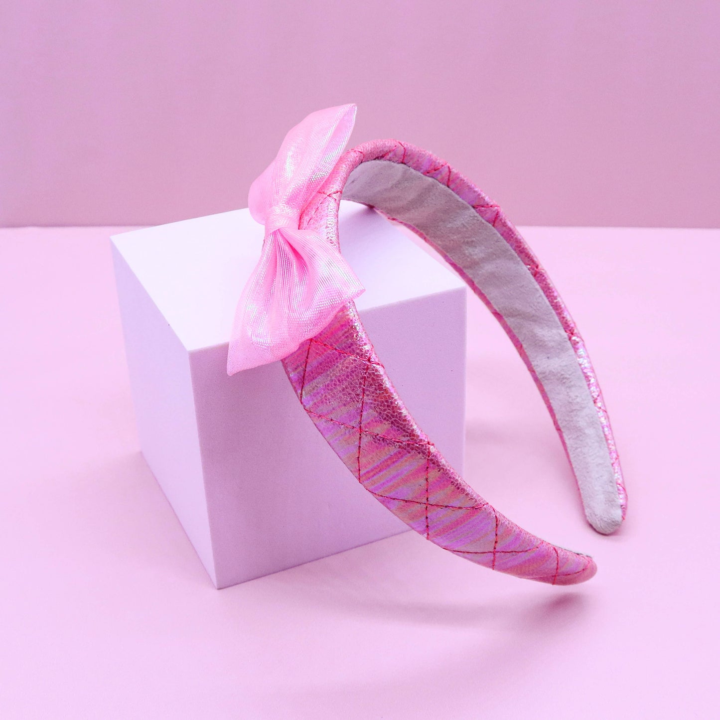 Frog Sac - Wide Iridescent Quilted Bow Headband