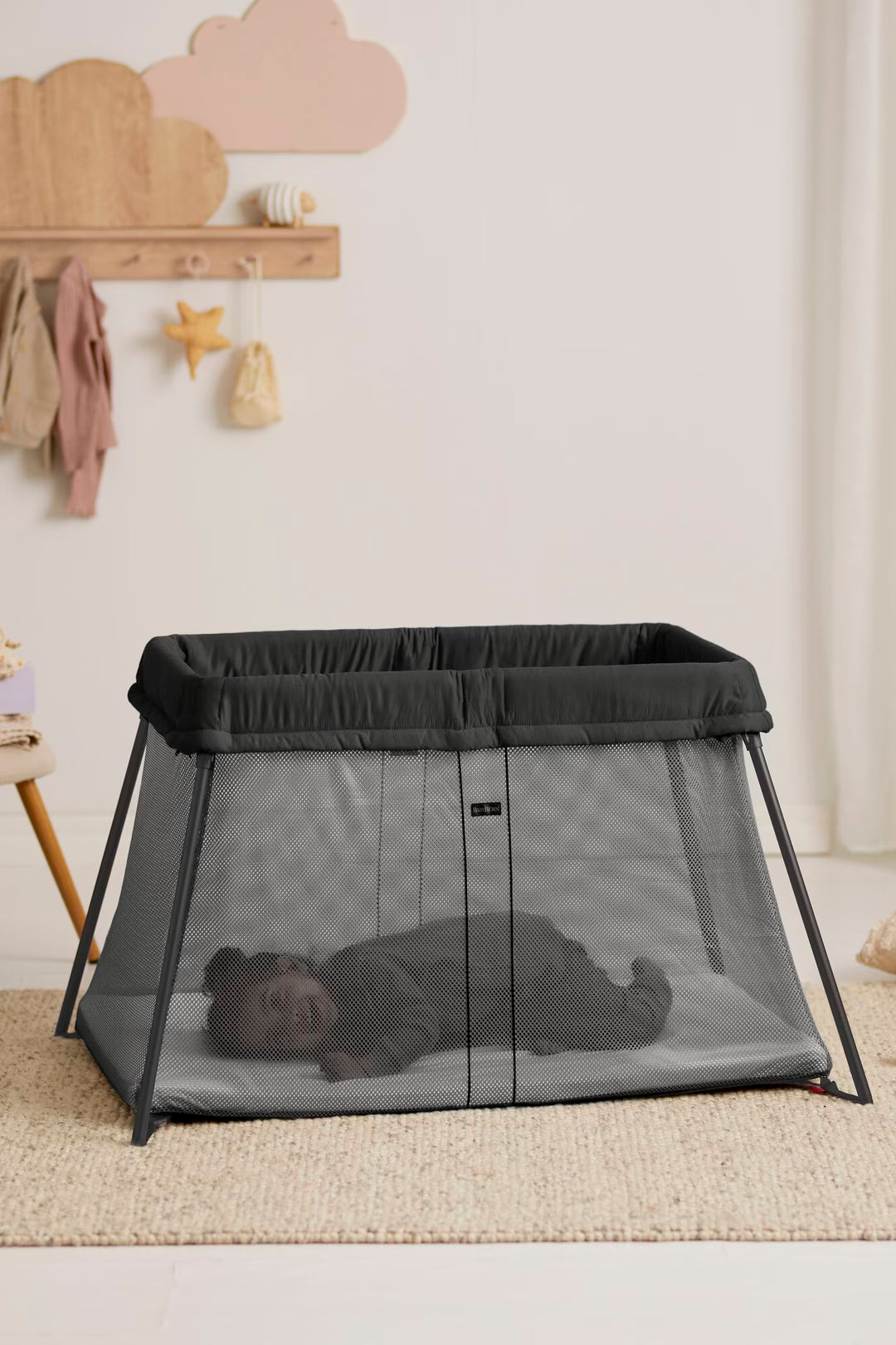 BabyBjörn - Play Yard Light Travel Crib