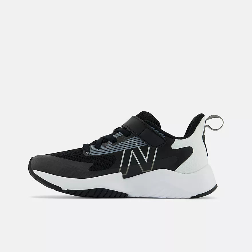 New Balance - Rave Run v2 Running Shoe - Bungee Lace with Top Strap - Toddler - Black